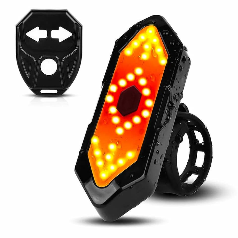 LightTail™ - 100% more visibility when cycling at night!