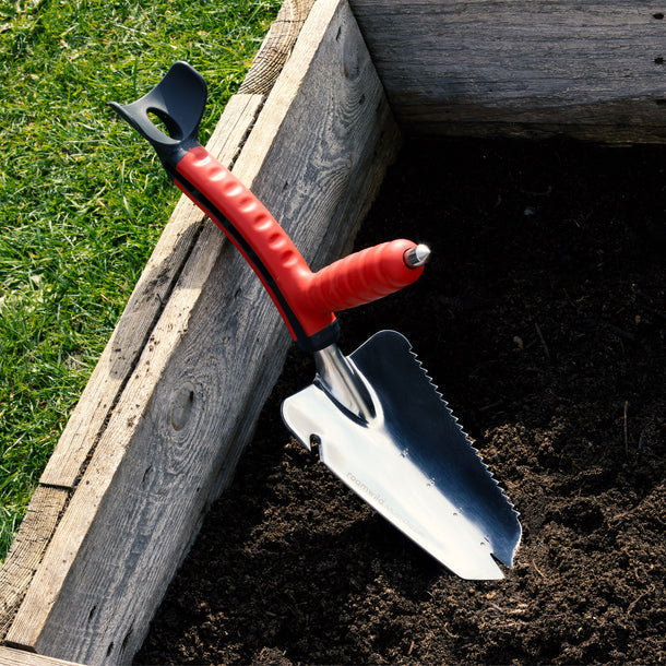 WildRun™ - Multi-Digger Hand Trowel - One tool for all your gardening needs!
