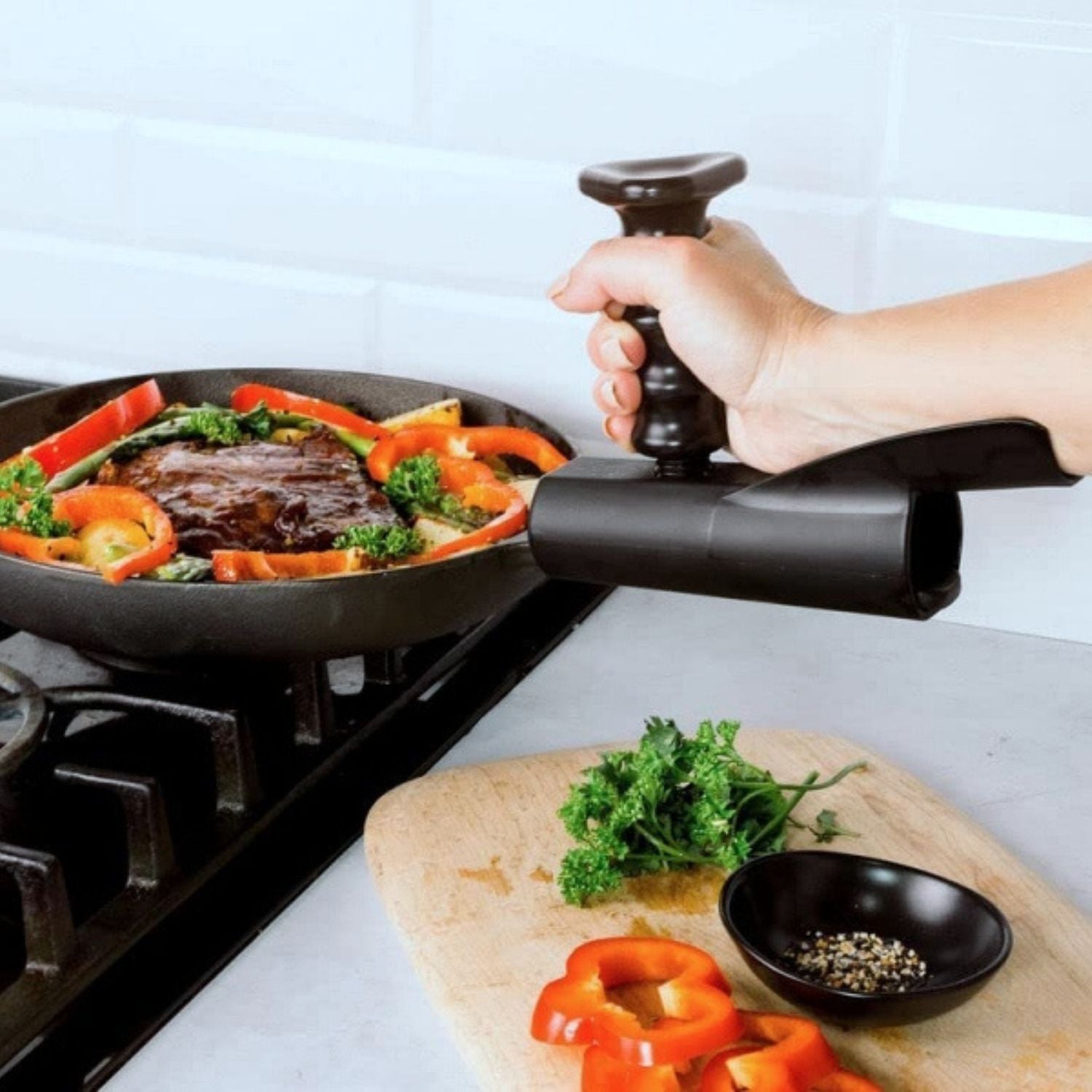 PanBuddy™ - Lift heavy pans with ease!
