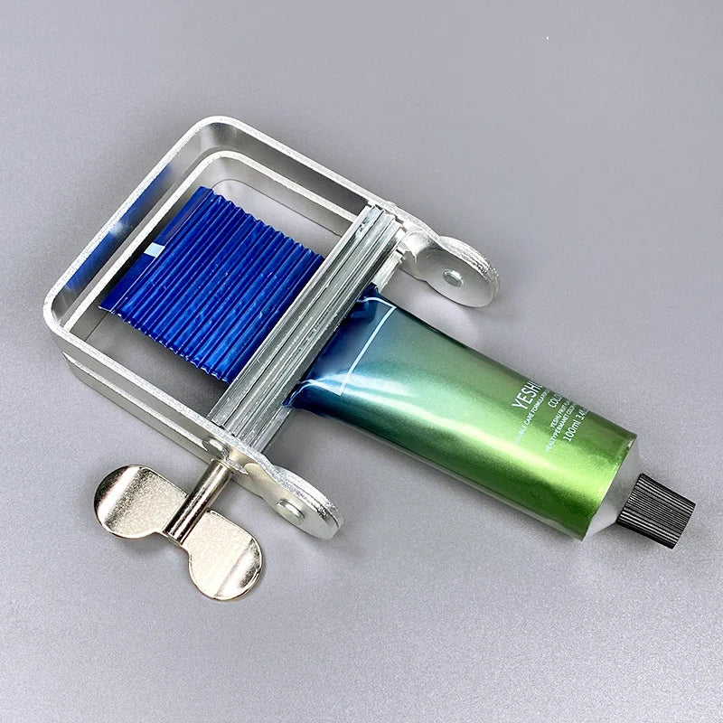 Toothpaste squeeze roll