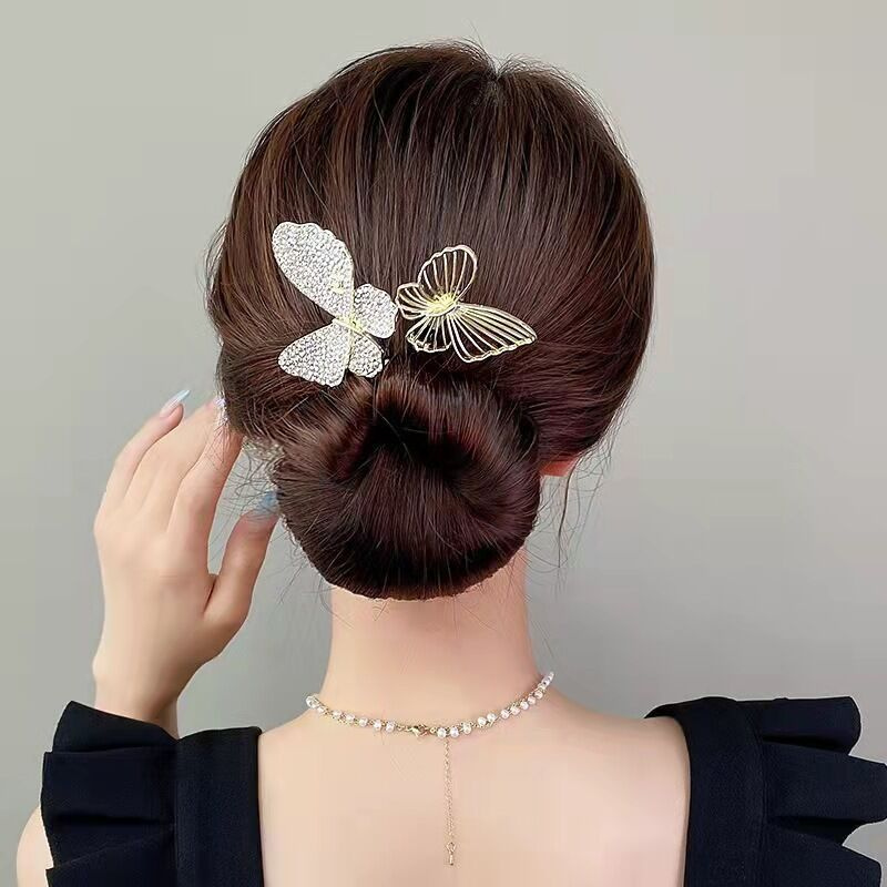 Twister™ - Elegant bun roll maker from Deft (buy 2, get 1 free) [last day discount]