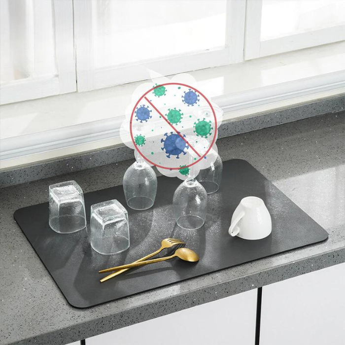 DripGuard™ - Super-absorbent anti-slip mat