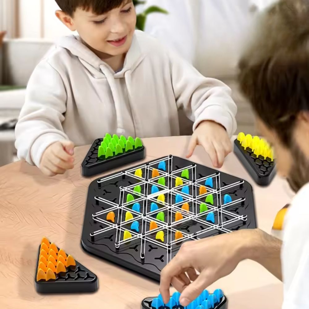 KnotLogic™ | Chain Triangle Chess Game