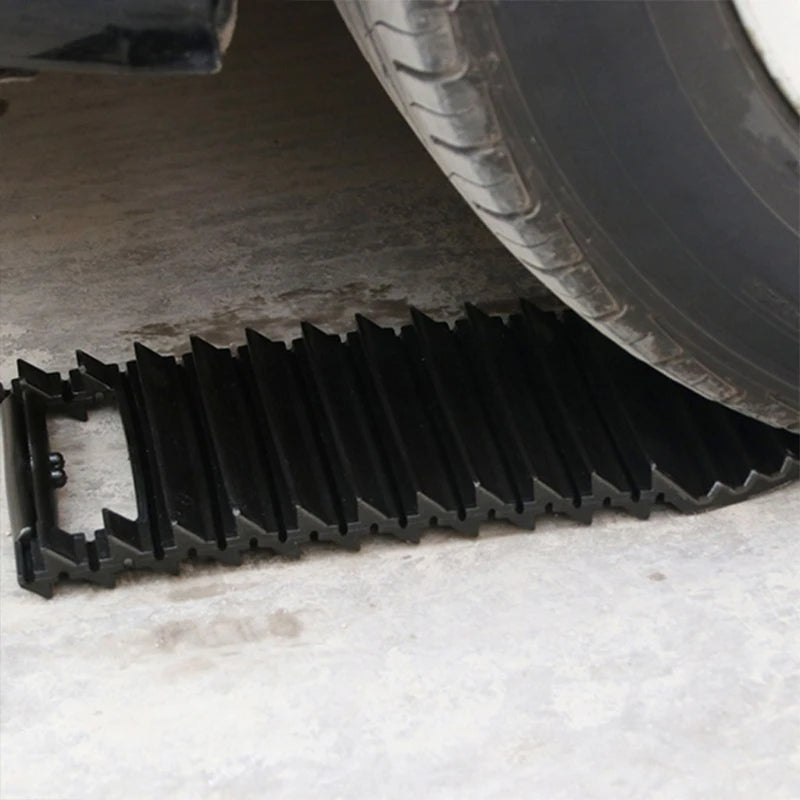 WheelGrip | Universal, portable, non-slip anti-slip pad for car wheels