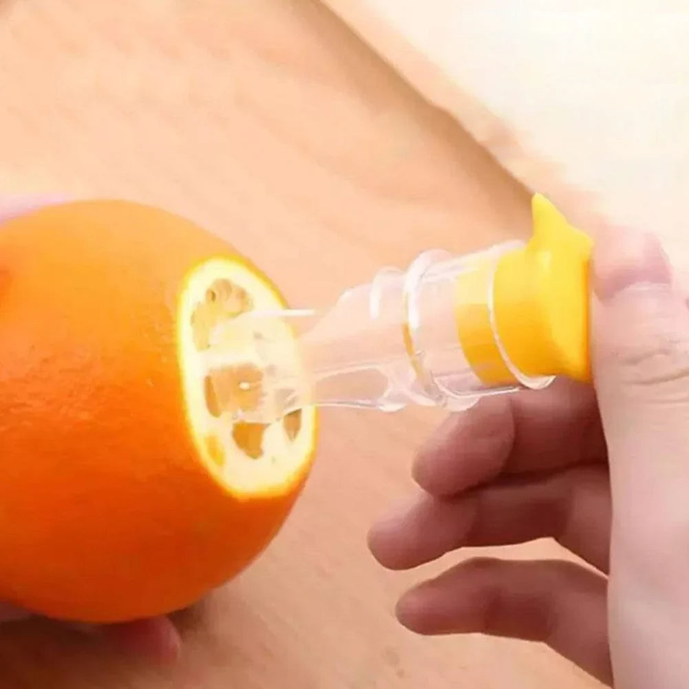 1+1 FREE | JuicyJuicer | Juice quickly and without waste!