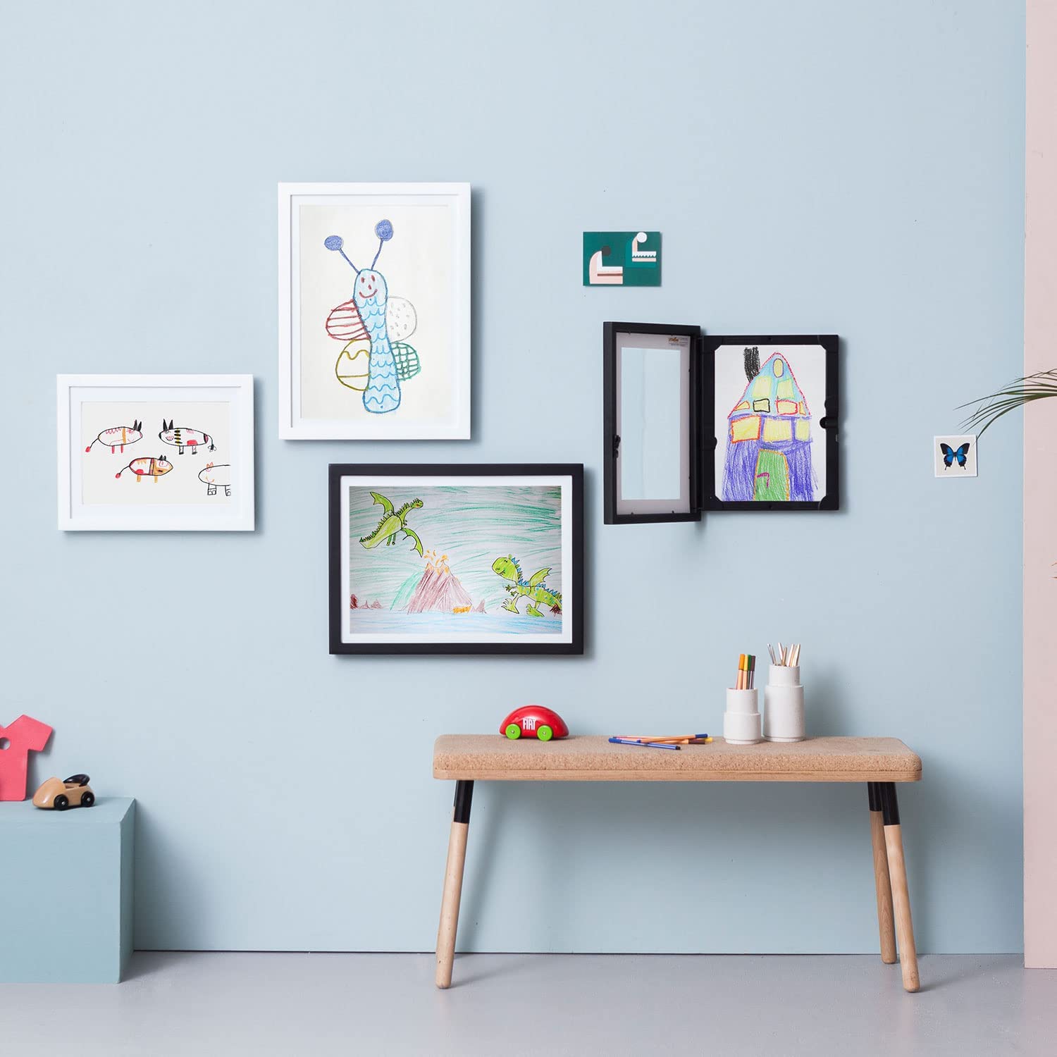ForeverFrame™ children's art gallery