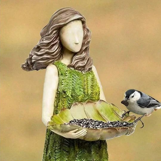 | Daintyfeed Forest Girl Bird Feeder