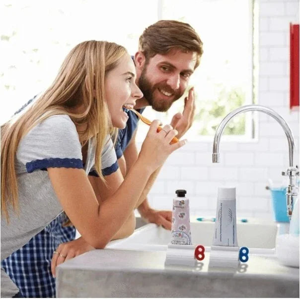 RollMate™ - Rolling toothpaste squeezer (1+2 FREE!)