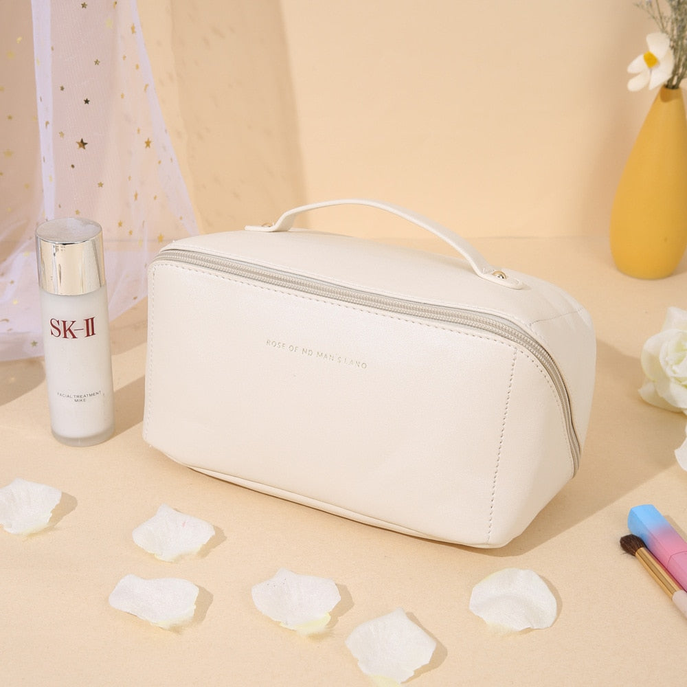 DeluxCase™ - deluxe cosmetics case