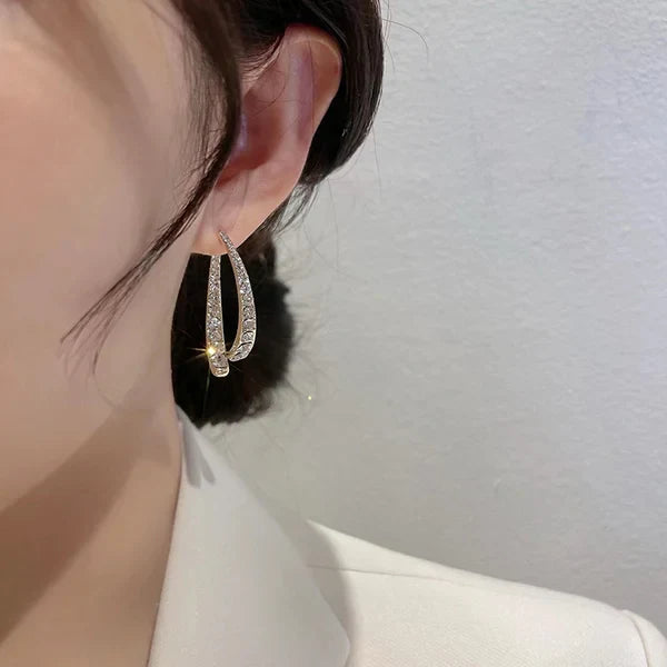 Dozola™ Curved Earrings with Luxury Rhinestones