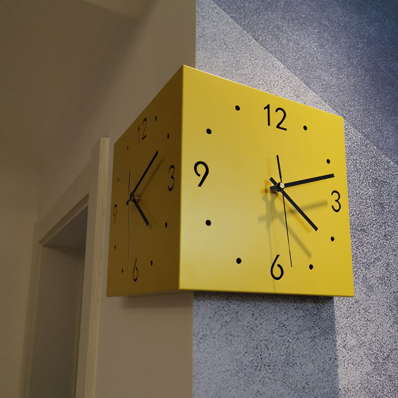 DoubleClock - Elegant living room corners