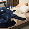 SoftHug™ | Luxurious warm fleece winter blanket