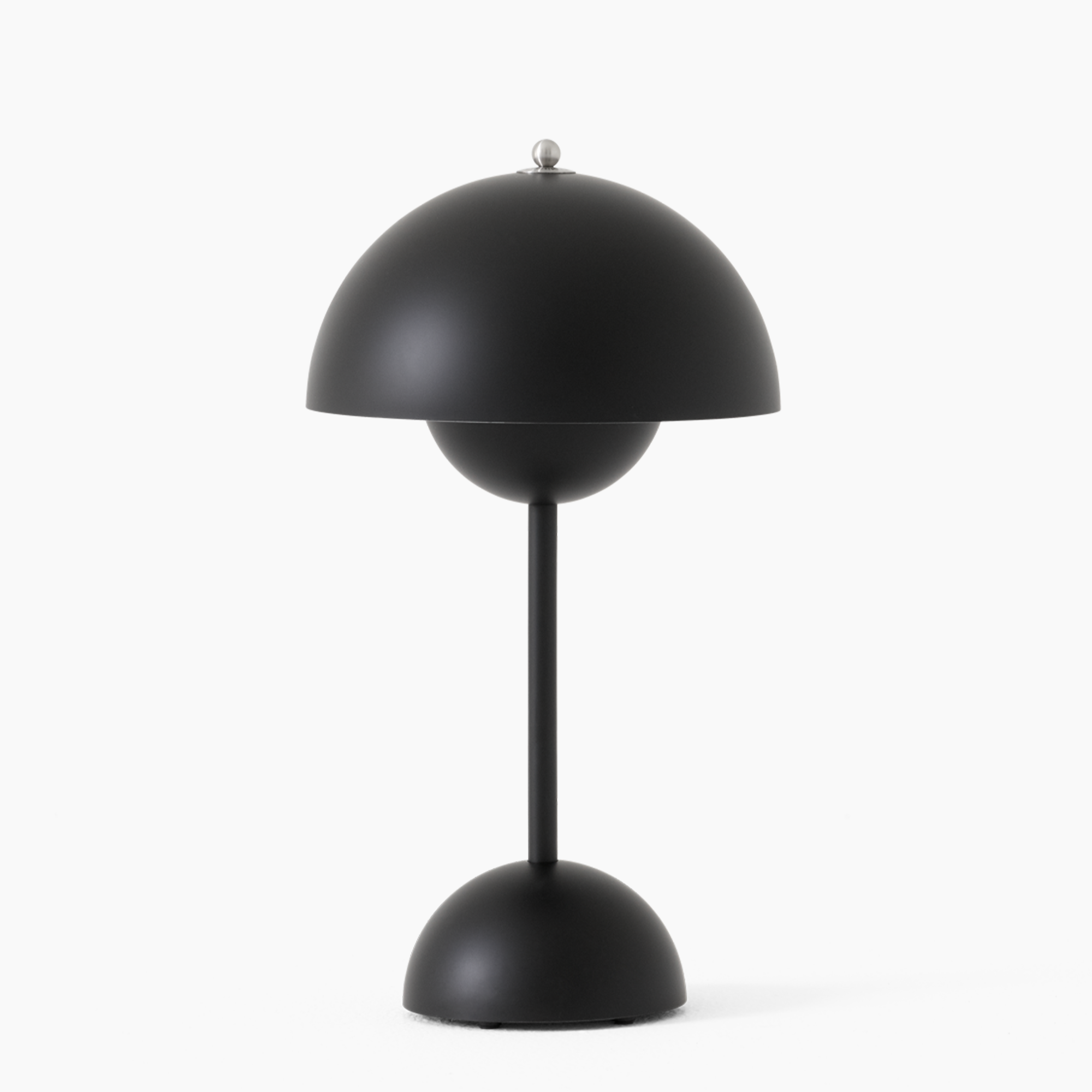 ContempoGlow™ - Stylish table lamps