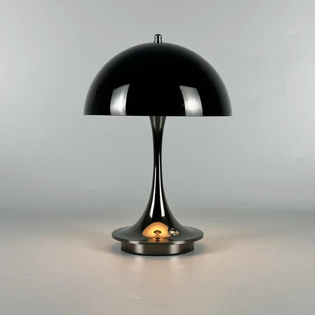CordFreeShine™ - Cordless table lamp