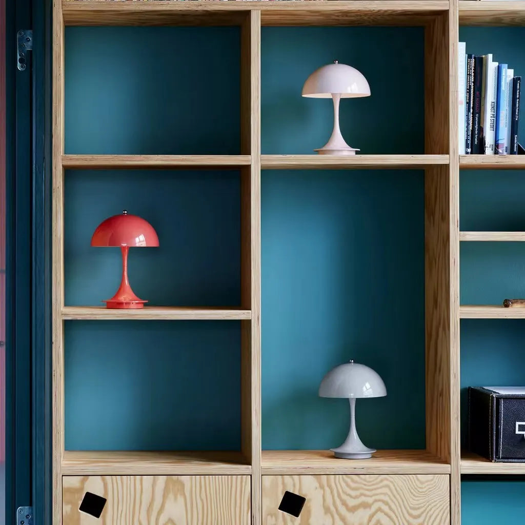 CordFreeShine™ - Cordless table lamp