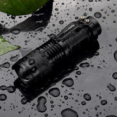 Mini Black 2000LM Waterproof Flashlight.