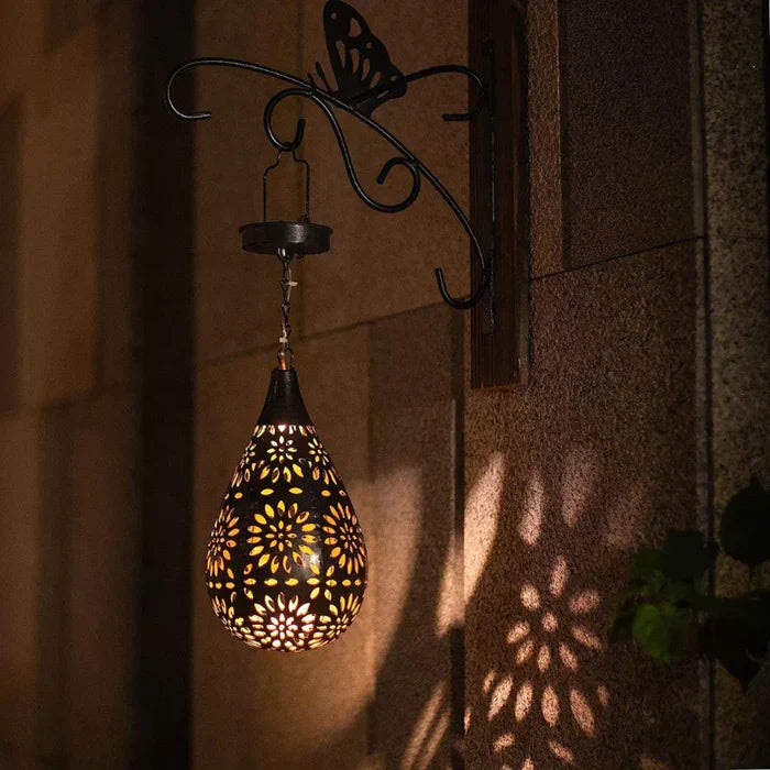 SolarLight™ solar-powered garden lighting