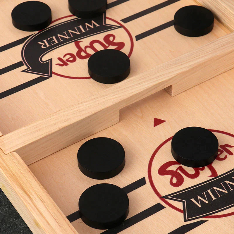 PuckSling™ - A fun and competitive family game