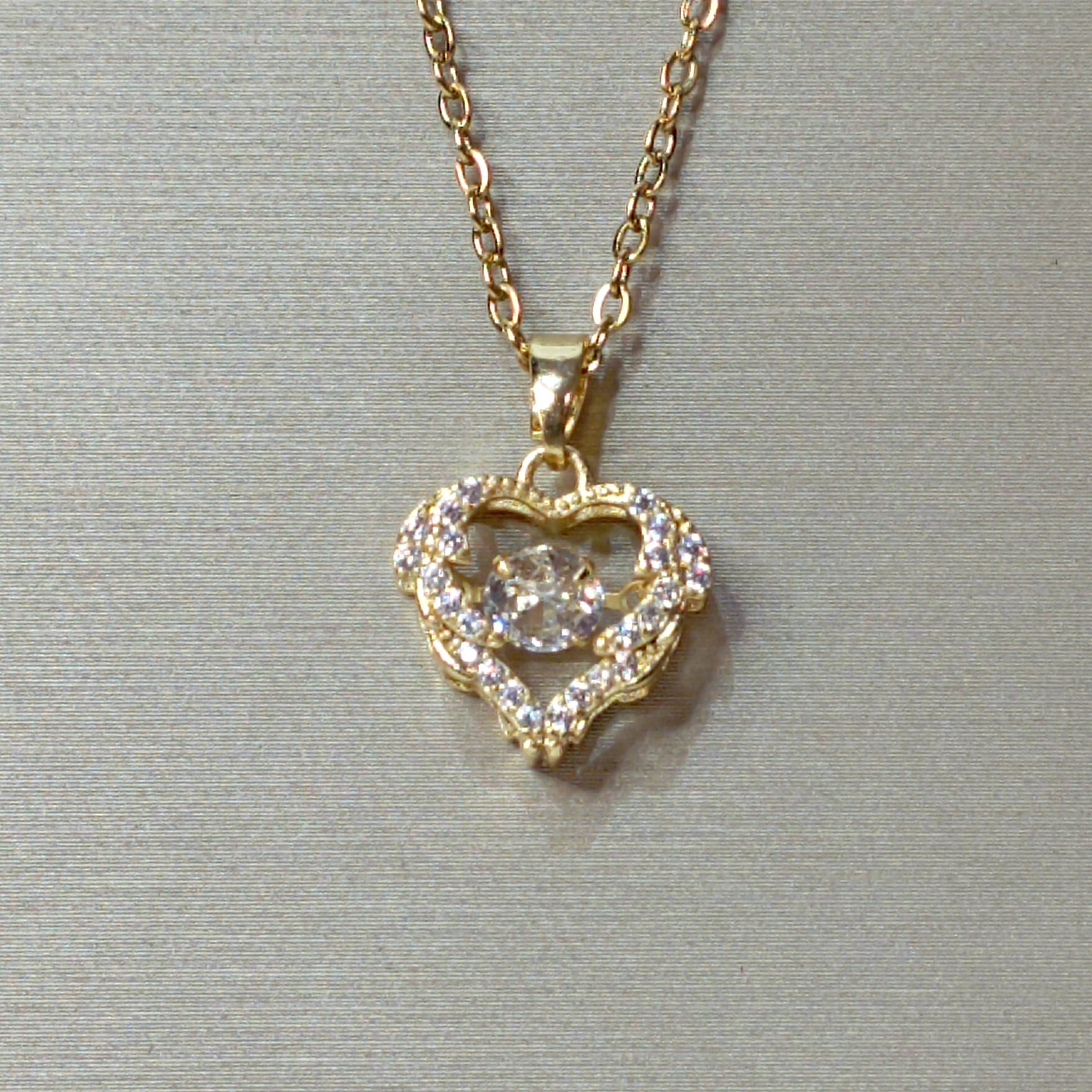HeartBeat™ - Movable heart-shaped pendant