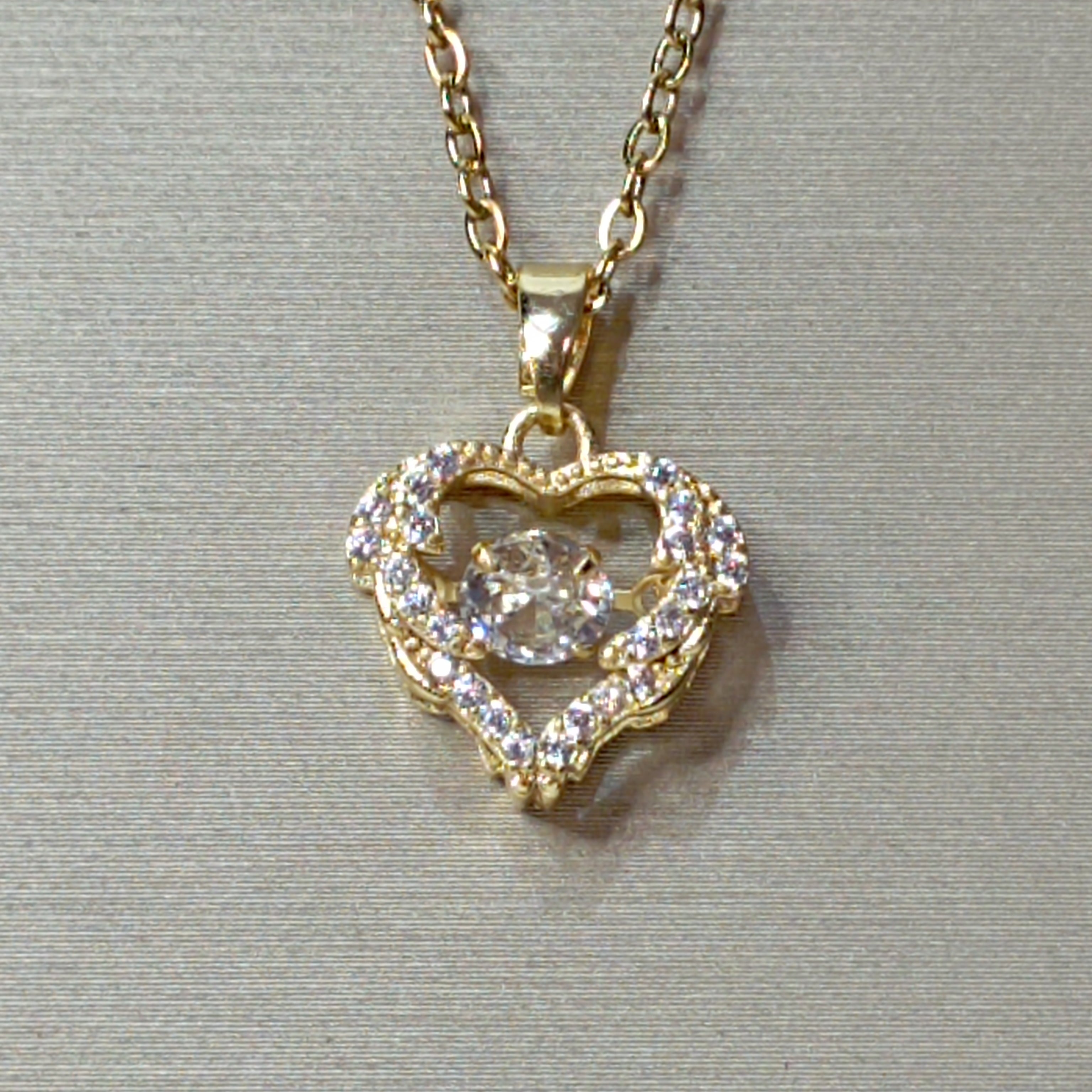 HeartBeat™ - Movable heart-shaped pendant