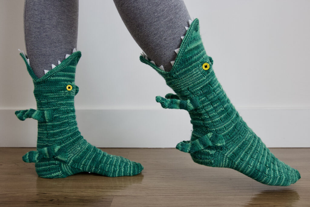 Crocky™ - Knitted socks with crocodile