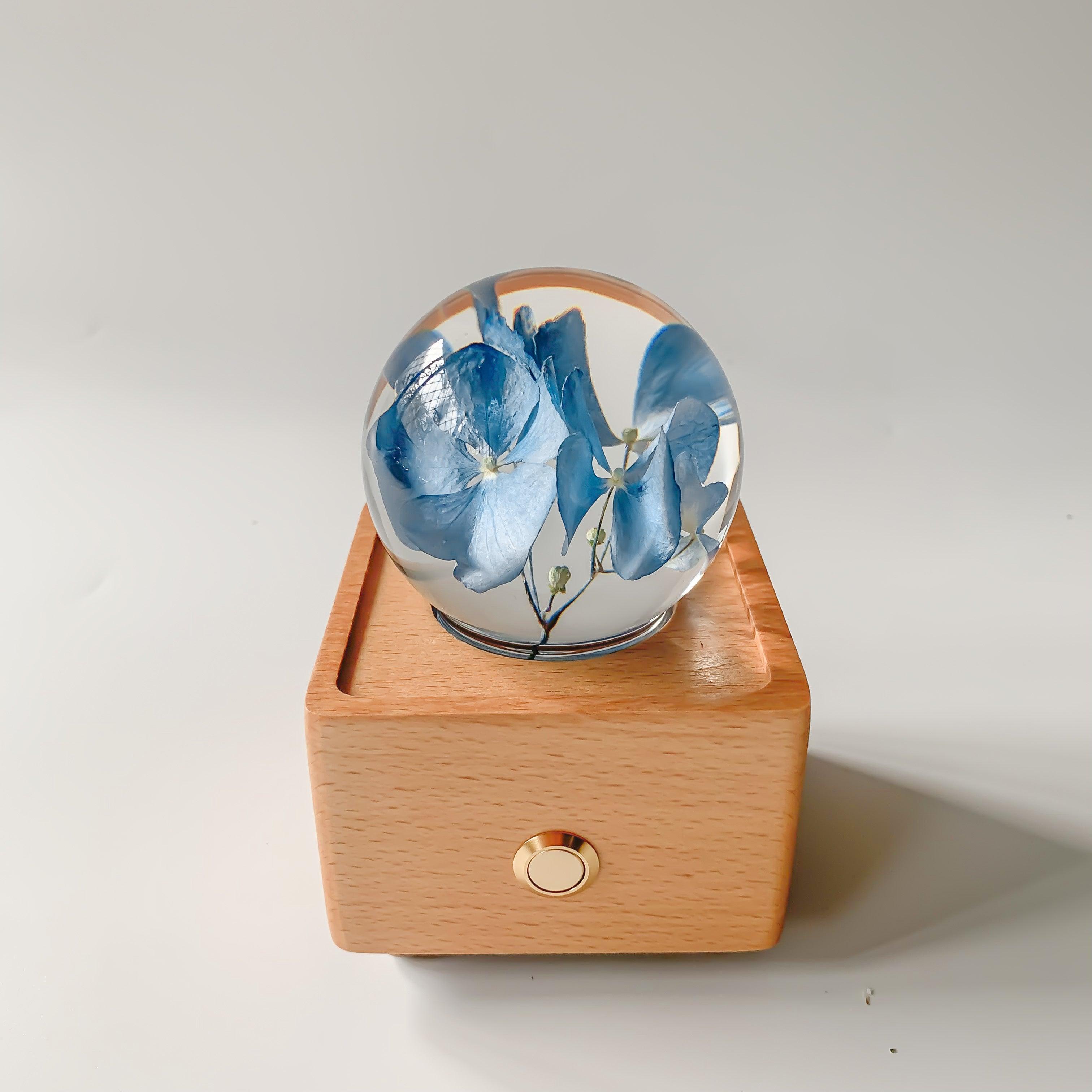 FloraSound™ - Bluetooth speaker with preserved flower [last day discount]