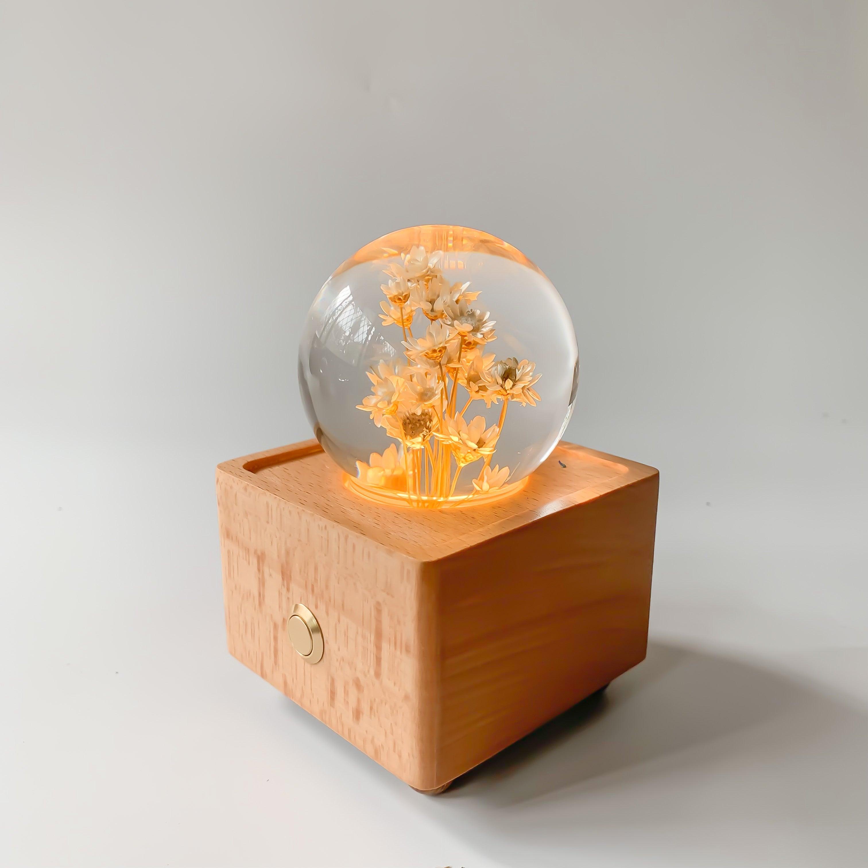 FloraSound™ - Bluetooth speaker with preserved flower [last day discount]