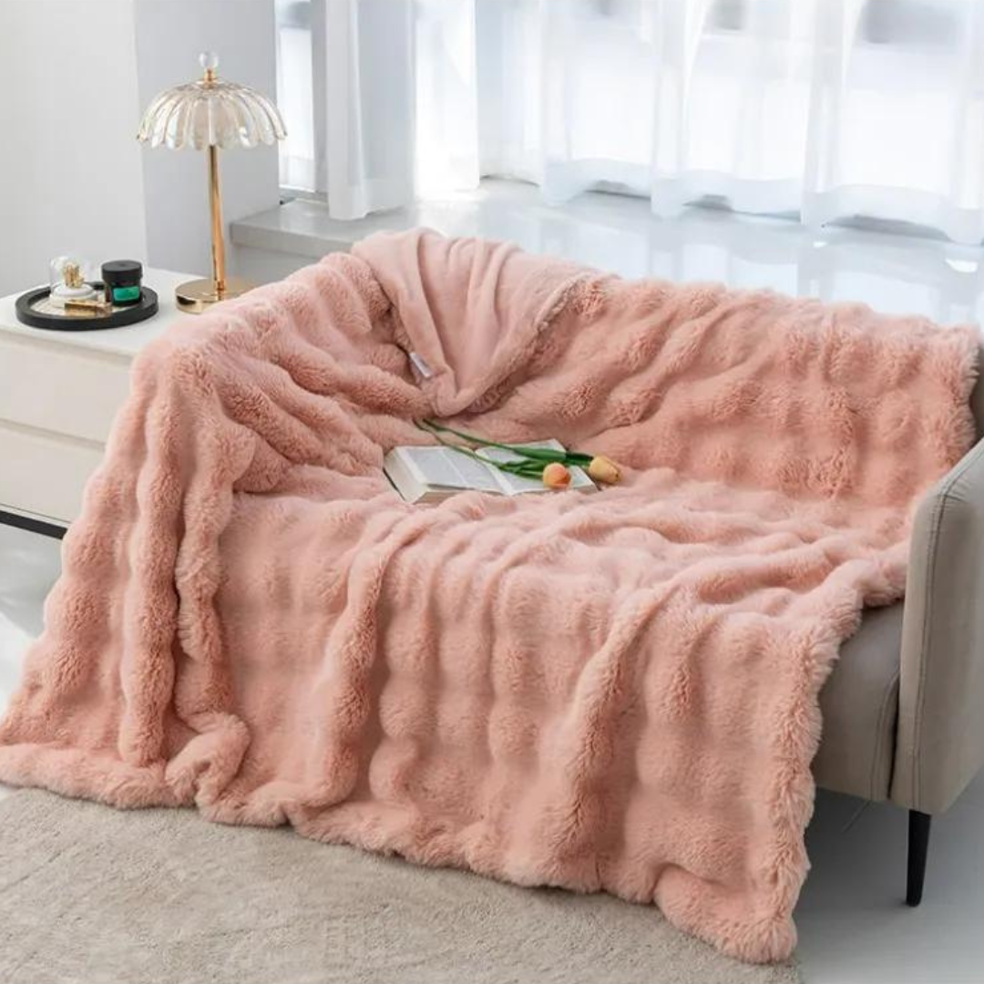 PlushNest | Plush, Elegant, Warm Blanket [Last Day Discount]