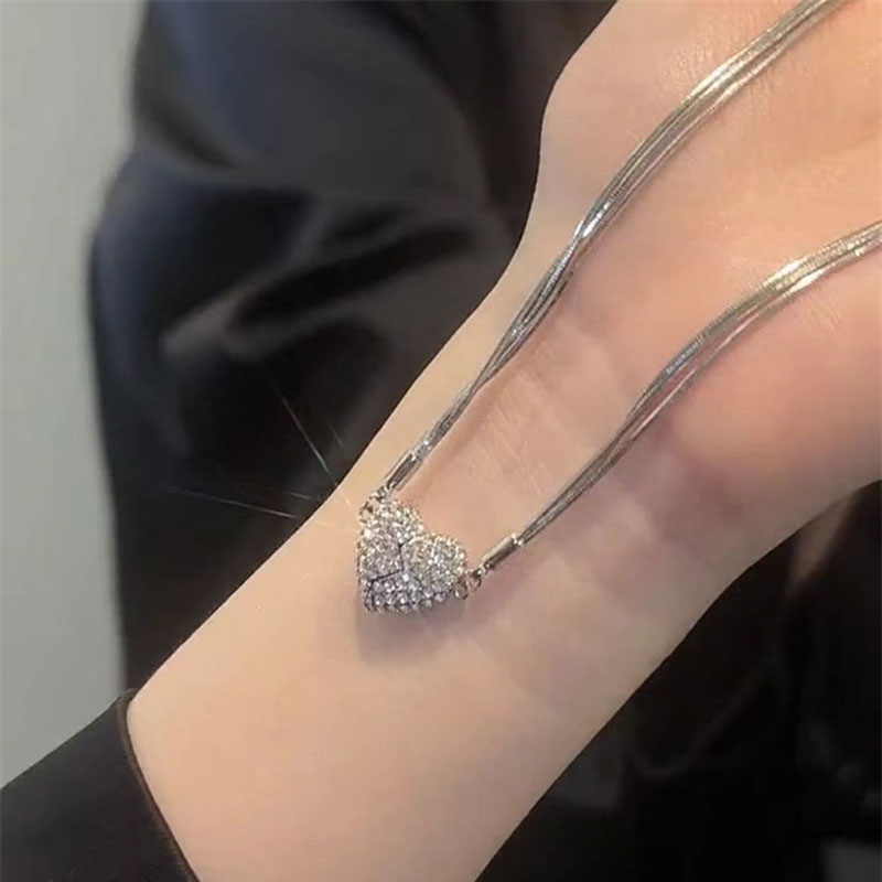 One Heart™ - The most beautiful necklace you've ever seen!