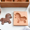 KitchenFizz - Wood patterned cookie cutter