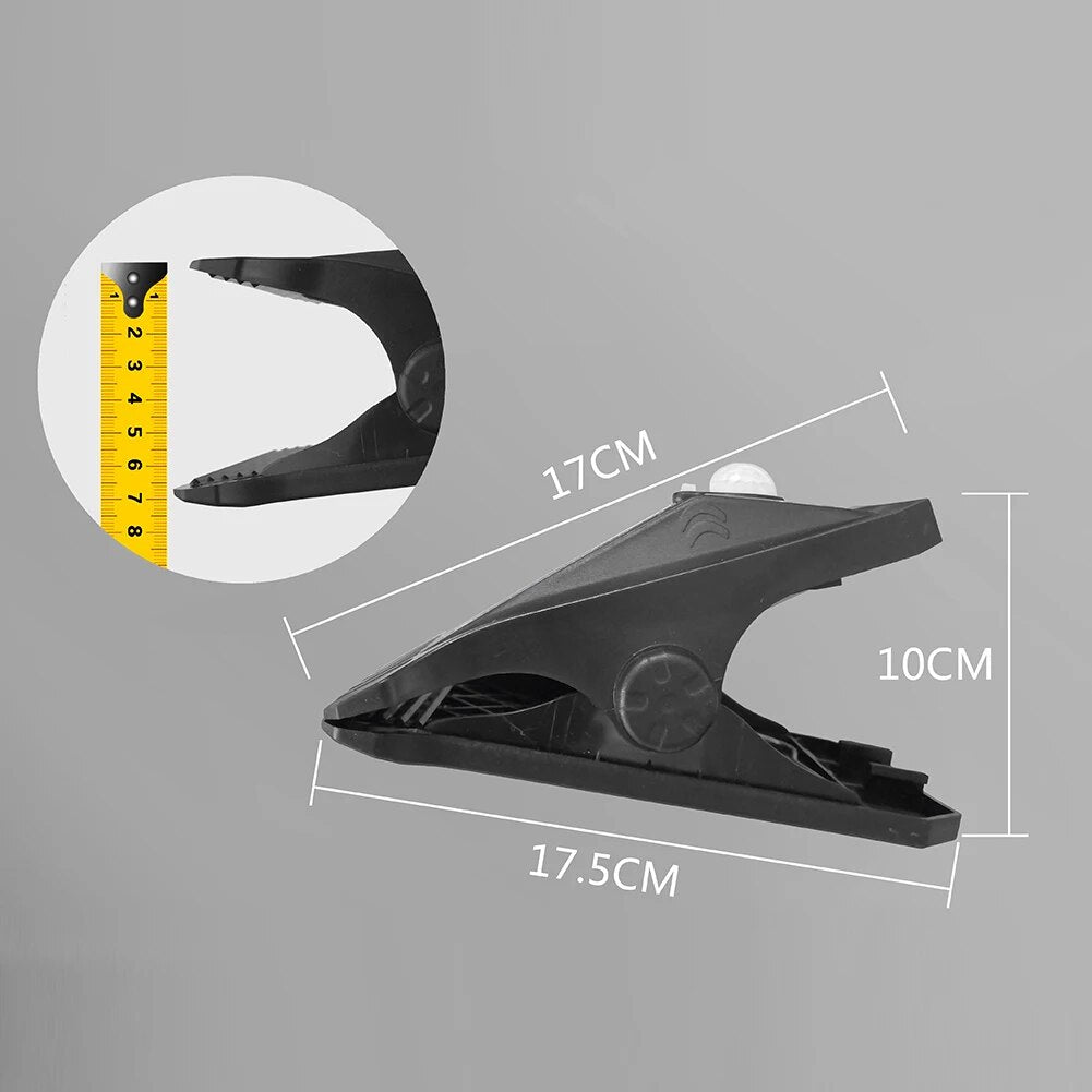 Solar Clip Light™ - Illuminate your outdoor area effortlessly!