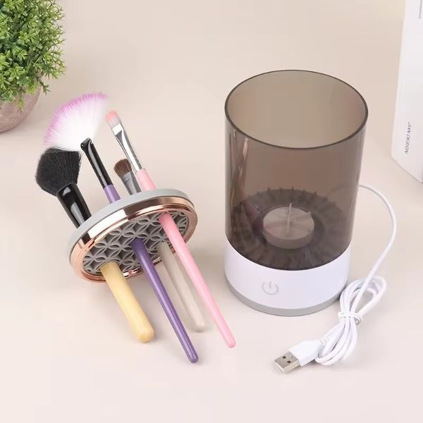 BrushBlitz | Electric make-up brush cleaner