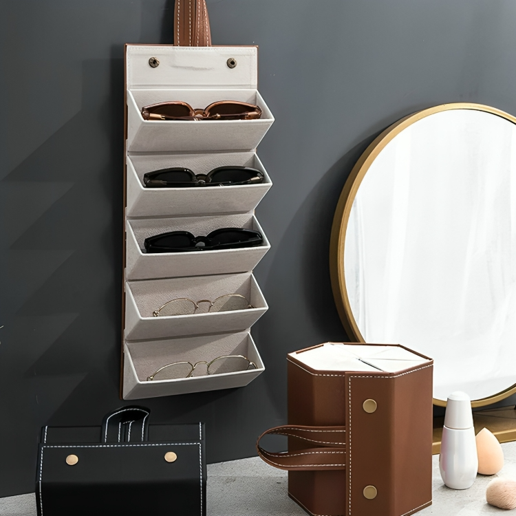 SunniesVault™ | Portable eyewear holder