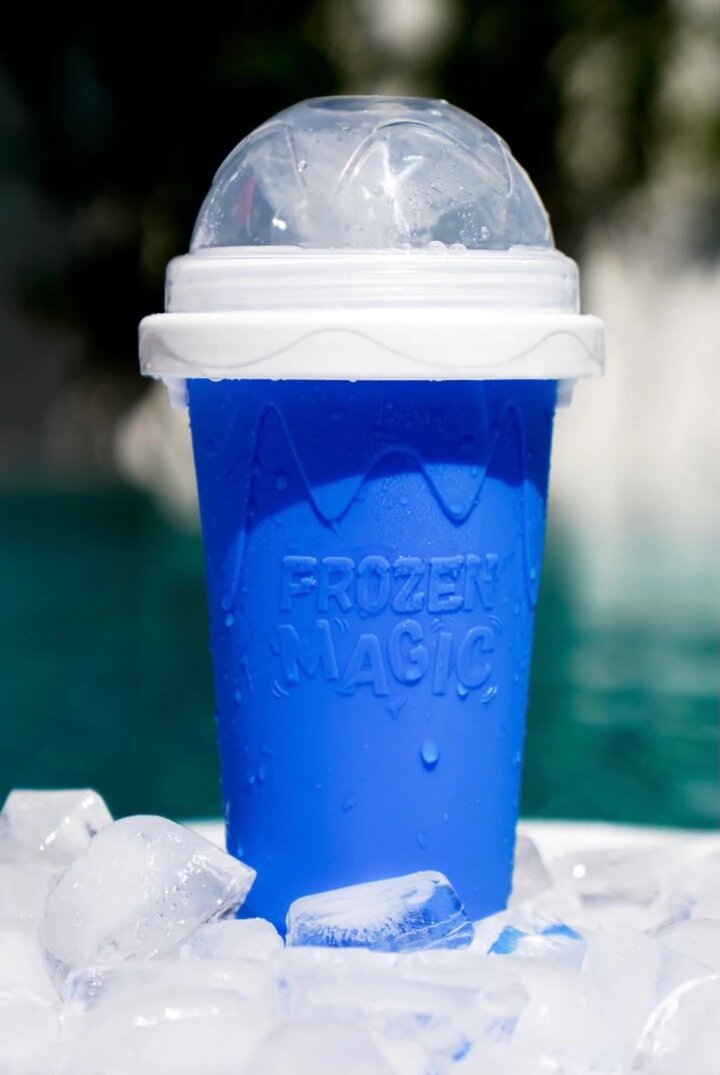 SqueezyFreezy™ - Slasher Maker Mug
