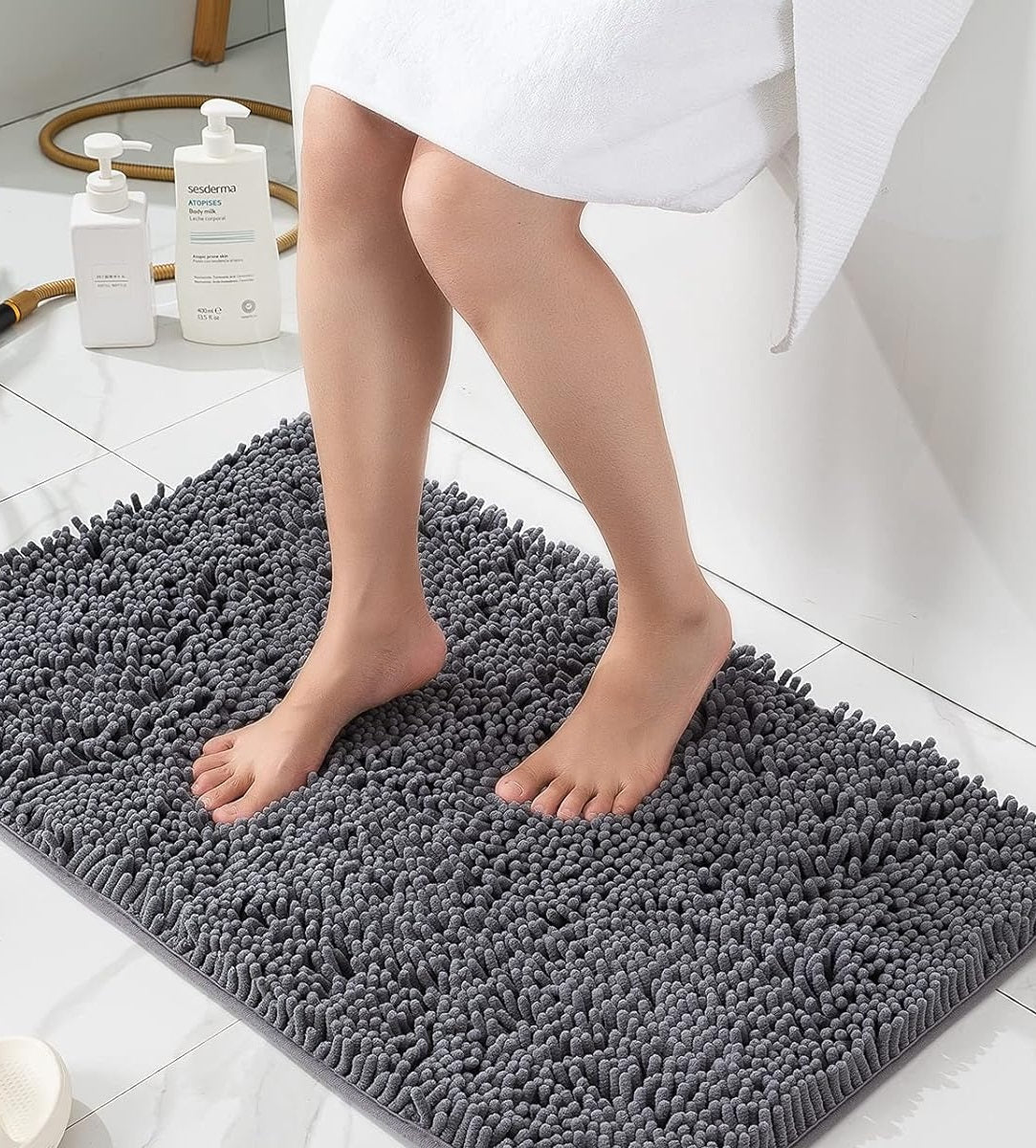 DirtGuard Mat™ - The ultimate dirt trap for floors!