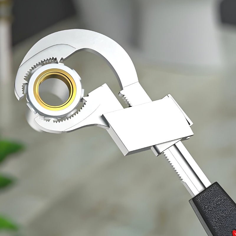 TwistGrip™ - The perfect plumber's wrench for DIY enthusiasts