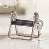 Toothpaste squeeze roll